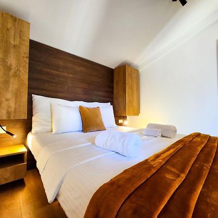 Residence ǁ Corino Biograd Na Moru Εξωτερικό φωτογραφία