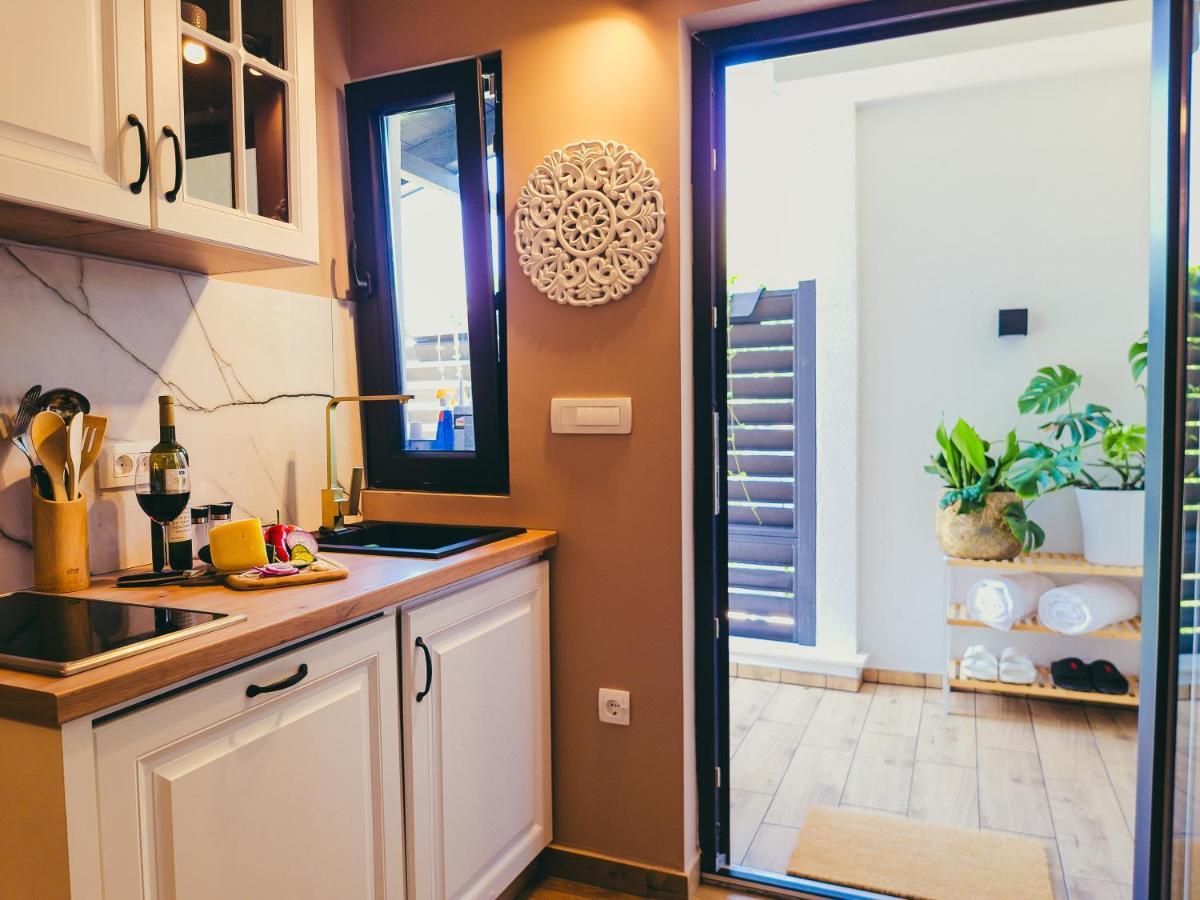 Residence ǁ Corino Biograd Na Moru Εξωτερικό φωτογραφία