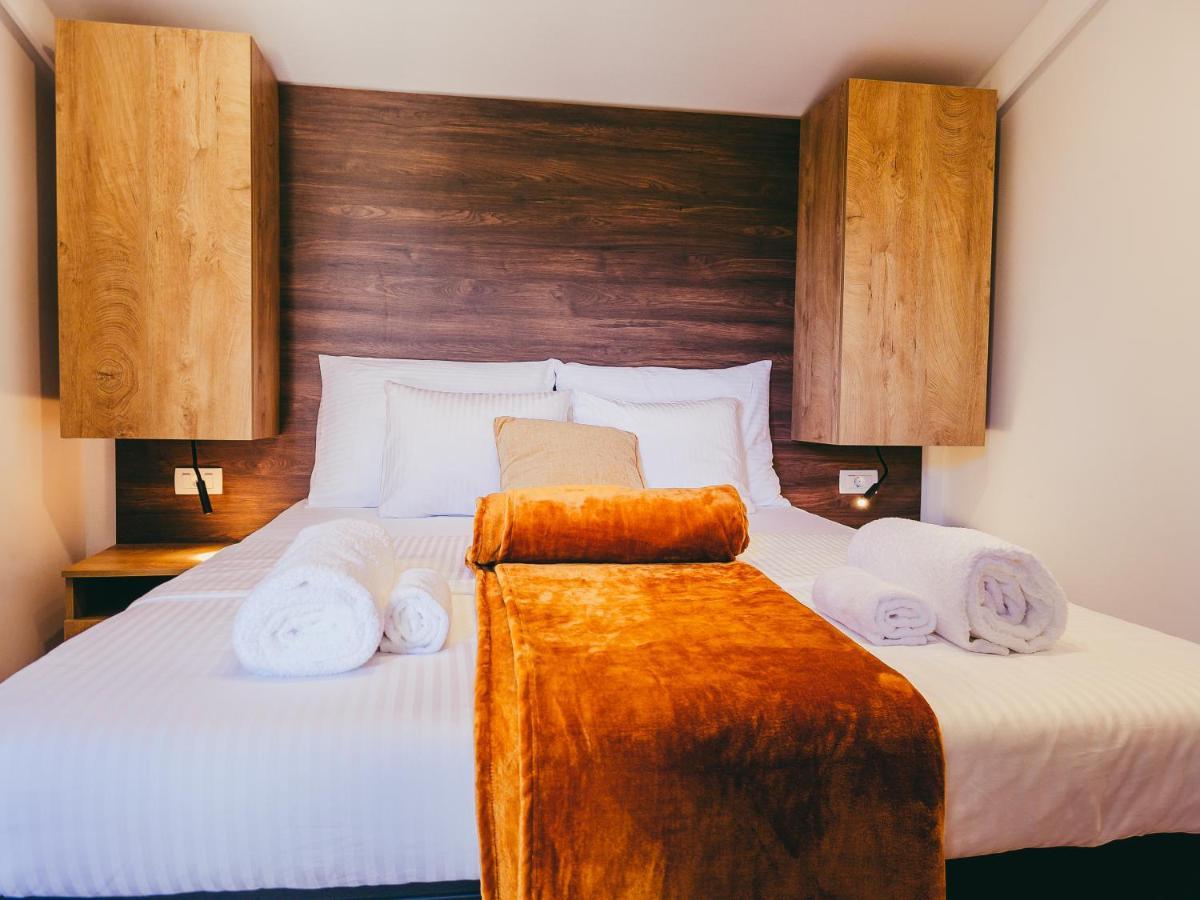 Residence ǁ Corino Biograd Na Moru Εξωτερικό φωτογραφία