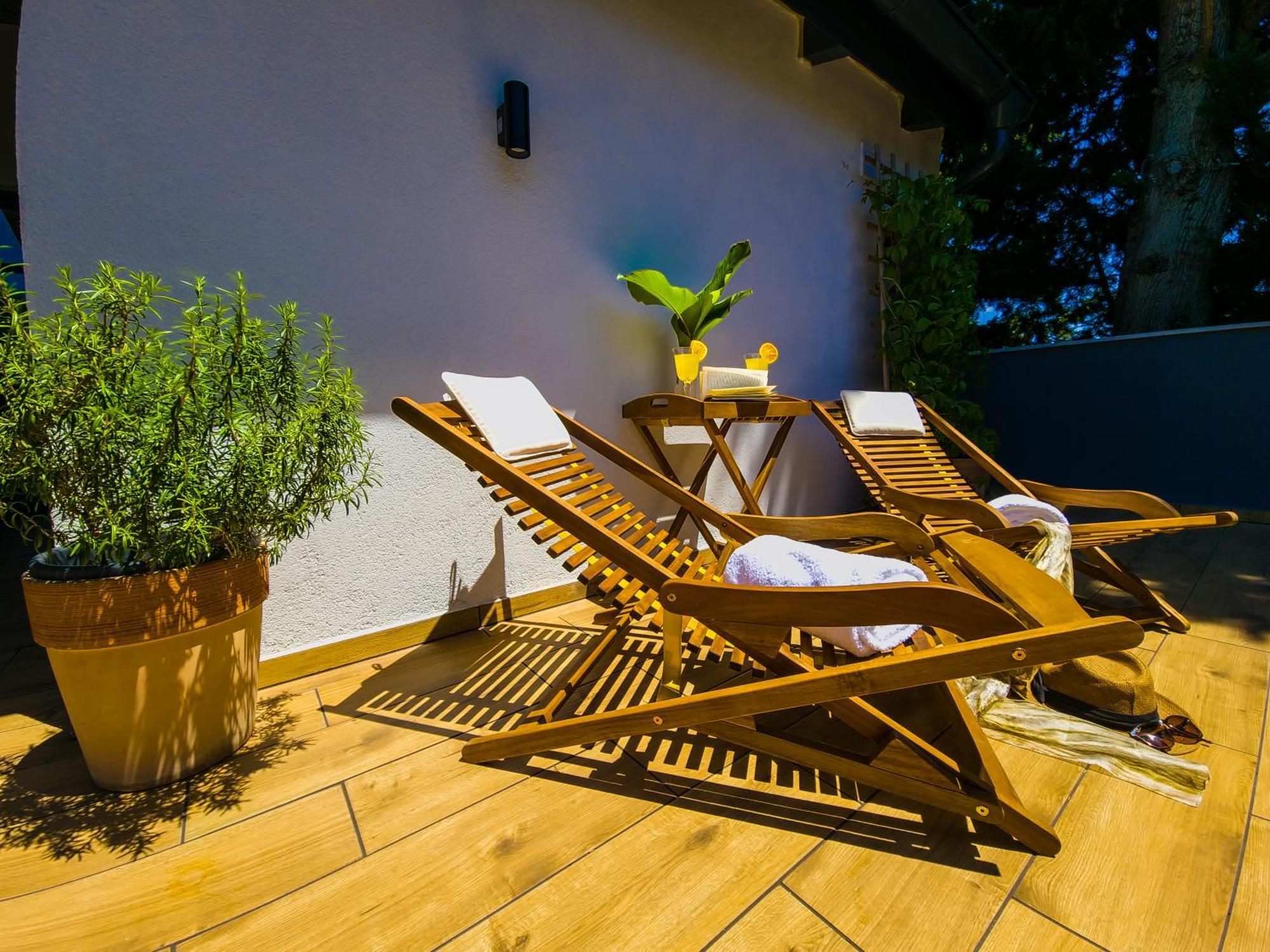 Residence ǁ Corino Biograd Na Moru Εξωτερικό φωτογραφία